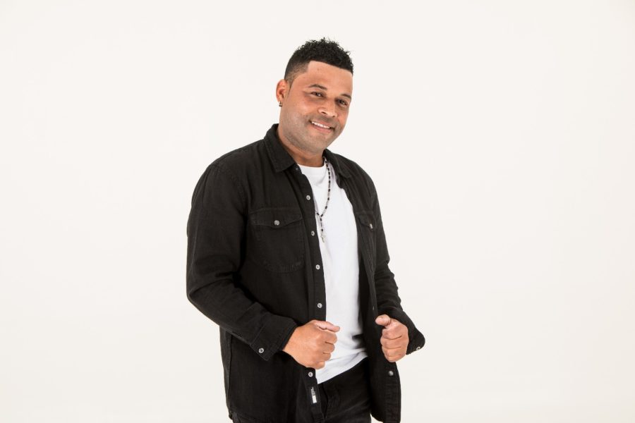 Enzo Lopes, voz dos Irmãos Verdades